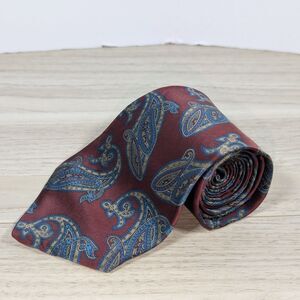 Geoffrey Beene Silk Tie Paisley Burgundy Blue Classic Pattern